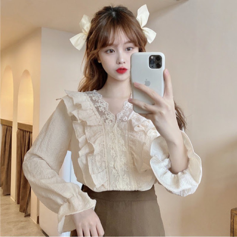 Mẫu áo sơ mi nữ bèo nhún cực kỳ đáng yêu, dễ thương được nhiều cô nàng yêu thích