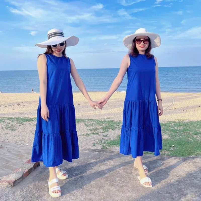 Váy đi biển màu xanh tươi mát và thu hút