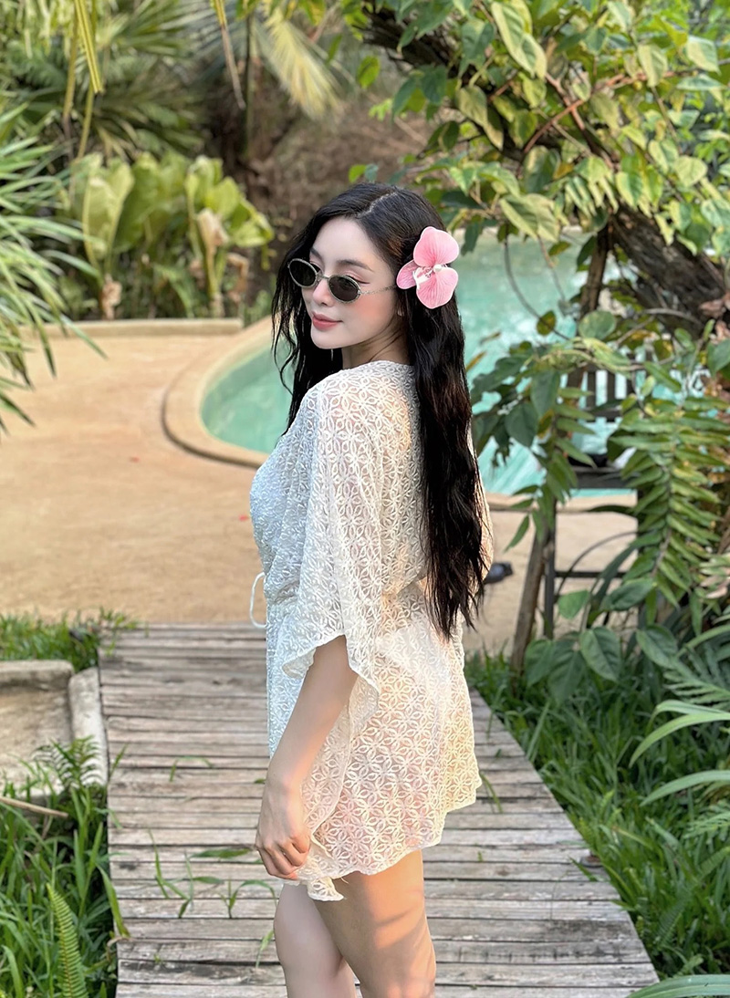 Áo lưới khoác ngoài bikini