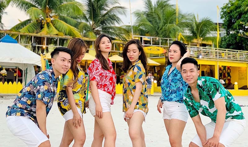 Đồng phục sơ mi Hawaii đi biển nhiều màu