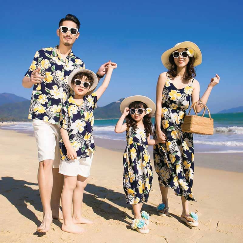 Set đồng phục họa tiết Hawaii cho gia đình