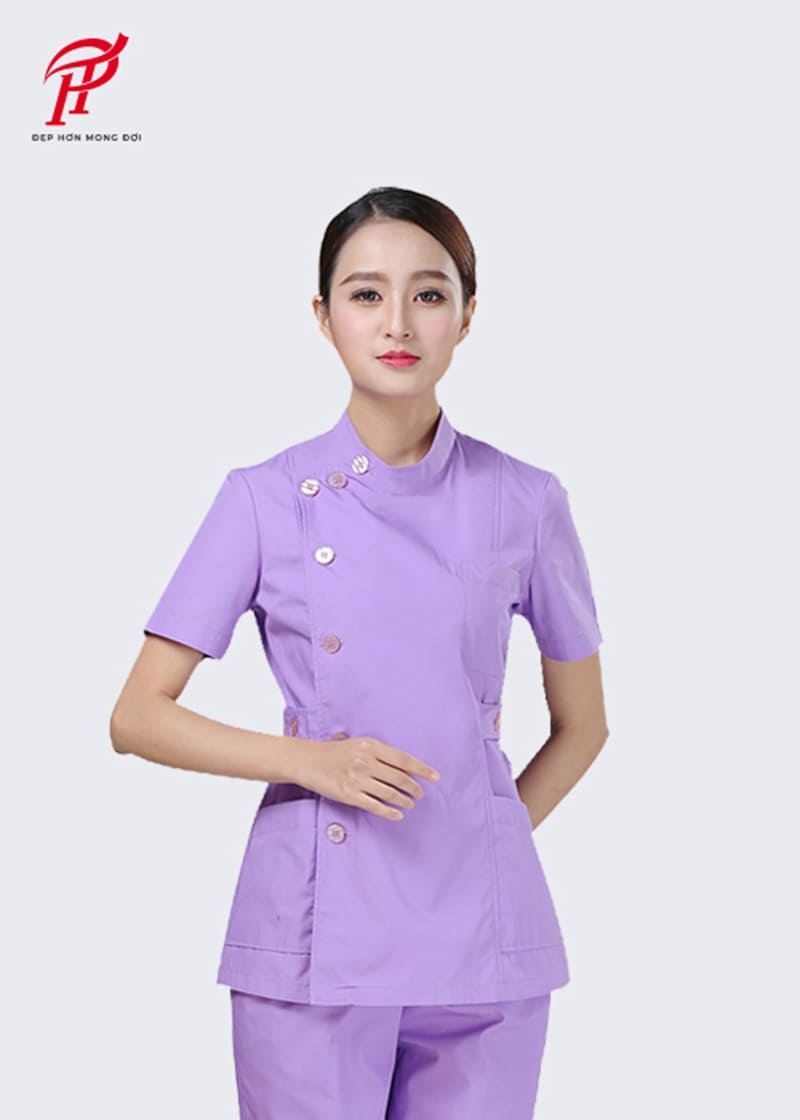 Đồng phục y tế là loại trang phục chuyên dụng được thiết kế dành riêng cho nhân viên y tế