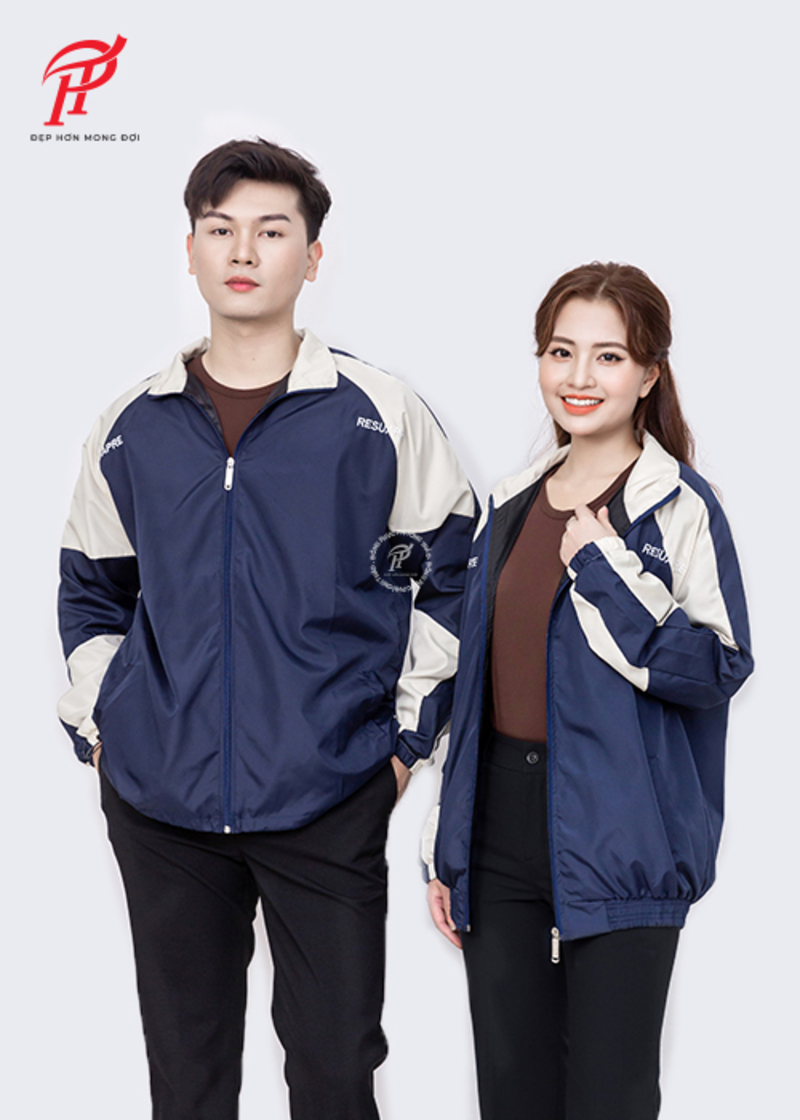 Mẫu áo khoác đồng phục xanh than - trắng ngà tinh tế