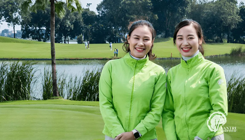 dong-phuc-caddy-golf-Van-Tri