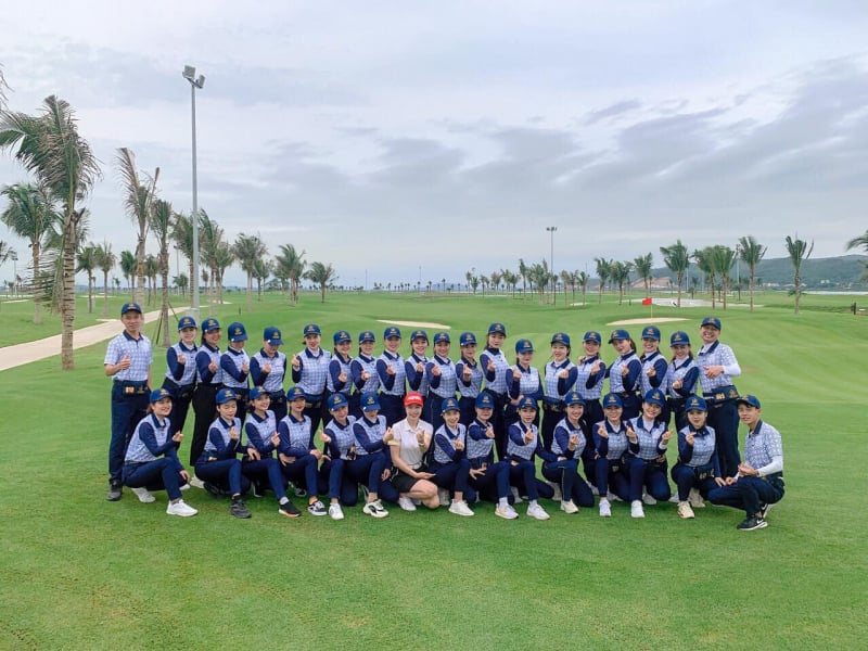 dong phuc caddy san golf tuan chau