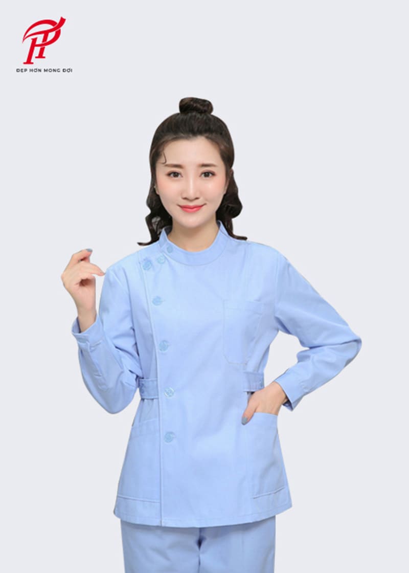 Mẫu đồng phục spa màu xanh nhạt cho mùa đông