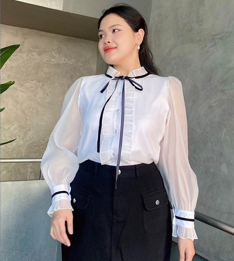 Mẫu áo hợp cho cả đi chơi và đi làm