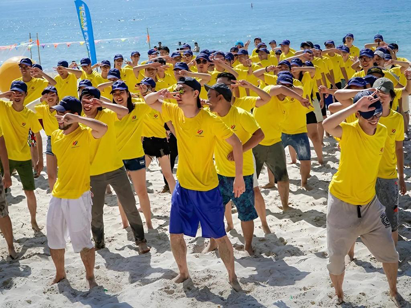 Đồng phục team building đi biển