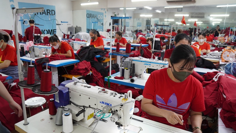 don-vi-may-dong-phuc-dai-hoc-xay-dung