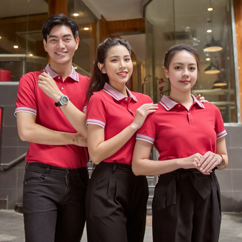 Cách phối màu với áo đồng phục đỏ