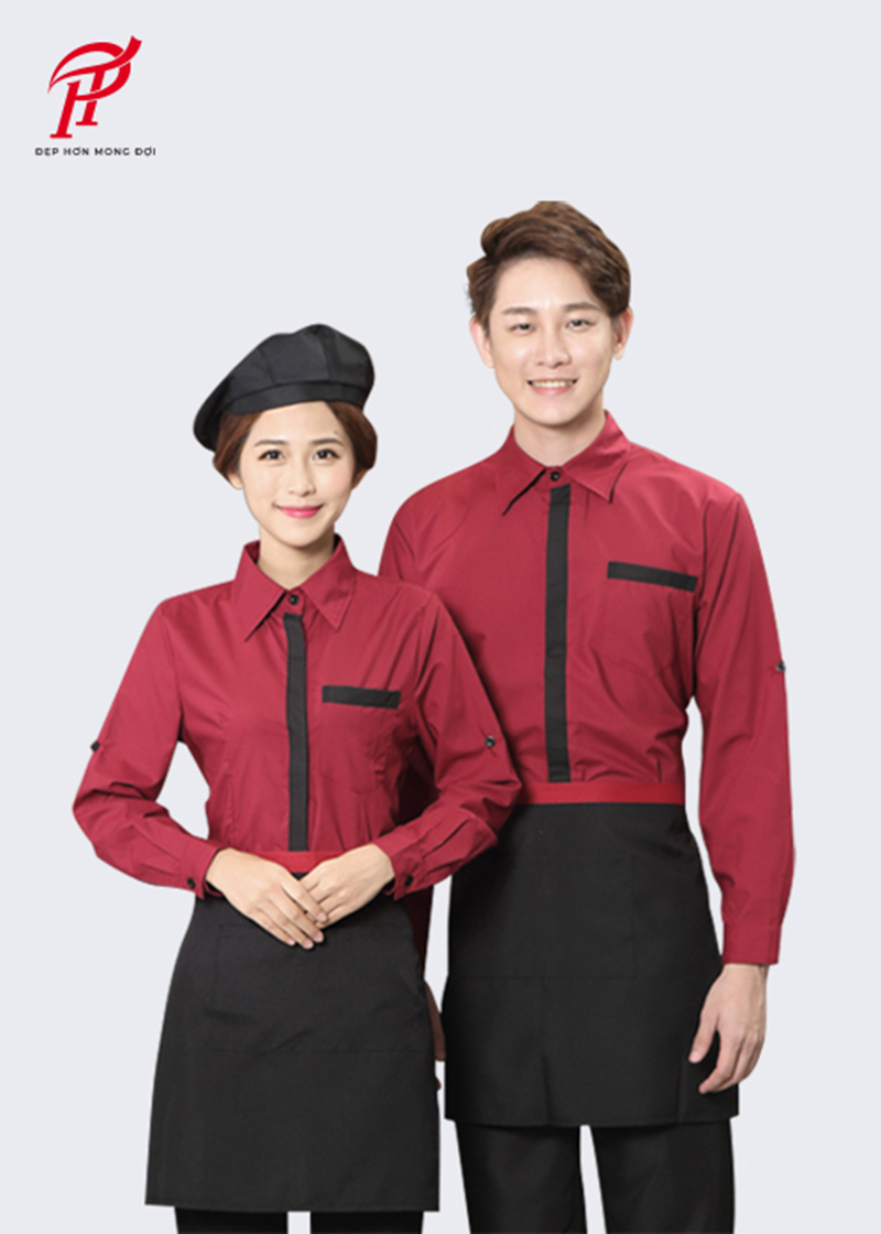 Đồng phục nhà hàng với áo sơ mi đỏ và tạp dề đen sang trọng