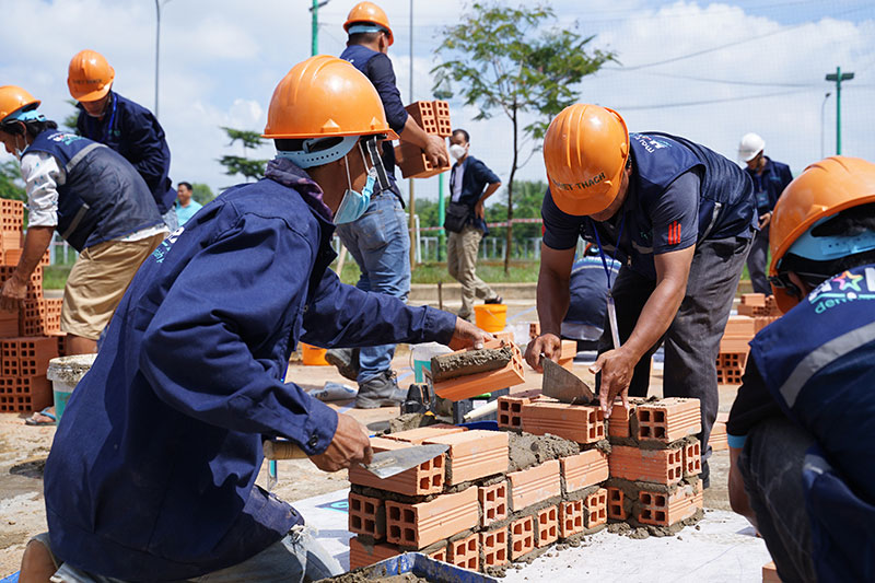dong-phuc-cong-nhan-xay-dung