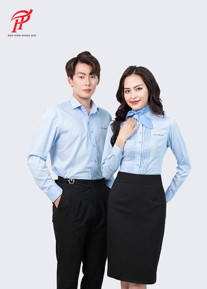 Mẫu đồng phục áo sơ mi kết hợp chân váy hoặc quần tây