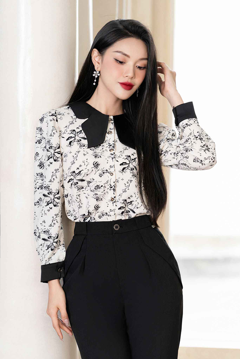 Mẫu áo sơ mi cổ tròn hoa nhí