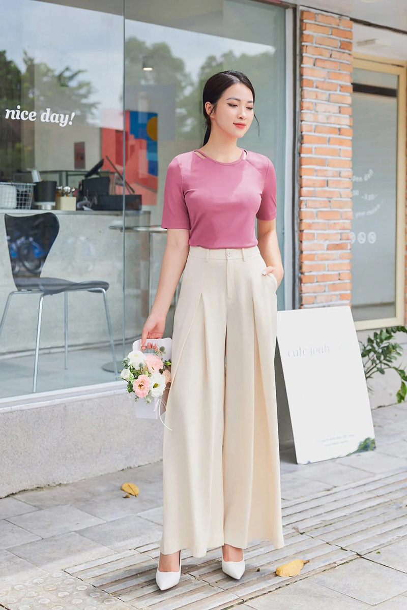 Chú ý đến sắc độ màu be khi chọn màu áo